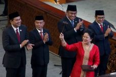 Ubah Nomenklatur Kementerian/Lembaga,...