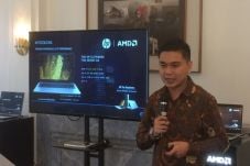 Bertenaga AMD, HP Luncurkan...