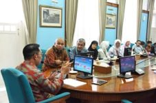 Pemprov Jabar Akan Kaji...