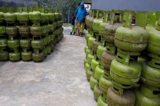 Harga Elpiji Meroket,...