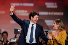PM Kanada Trudeau Tetap...