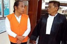 Kencan Spesial Dibayar...