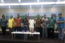 Badan Komunikasi Anggota...