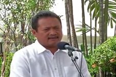 Dampingi Prabowo di...