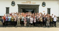Pemprov Jabar Berencana...