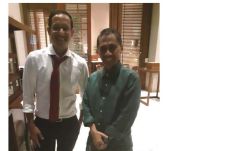 Bupati Nelson Sambangi...