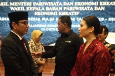 Bersama Wishnutama,...