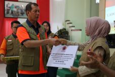 Pemulihan Pasca Gempa...