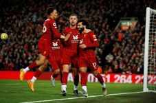 Klopp Girang Liverpool...
