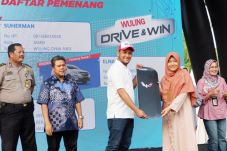 Jajal Mobil, 3 Orang...