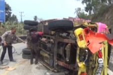 Sopir Truk Maut Penabrak...