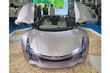 Mobil-Mobil Unik dan...