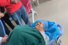 Nenek 67 Tahun Hamil...