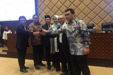 Ini Pimpinan Komisi...