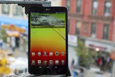 LG Siapkan Tablet G...