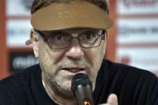 Persib Pertaruhan Konsistensi...