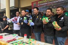 Modus Baru Gembong Narkoba,...