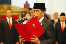 Jokowi Sebut Nadiem...