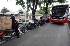 Membahayakan, PT Transjakarta...