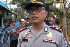 Dianiaya Ayah Tiri,...