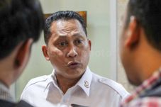 Bulog Batalkan Impor...