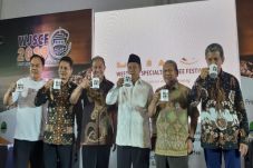 Jabar Bidik Pasar Kopi...