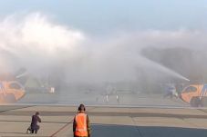 Sambutan Keliru, F-35...