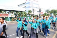 Rayakan HLN ke-74, PLN...