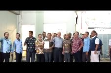 Tinggalkan Rutan KPK,...