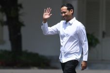 Ditantang Benahi Pendidikan,...