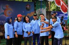 Bupati Suwirta Buka...
