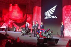 Lahir di EICMA 2019,...
