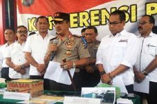 Ngaku Polisi, Lima Komplotan...