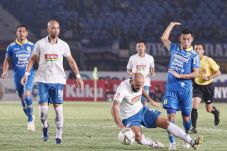 Bambang Nurdiansyah...