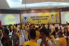 Bamsoet Tak Hadiri Rapat...