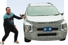Mitsubishi Menembus...