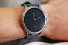 Fossil Hadirkan Smartwatch...