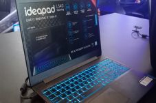 Lenovo Sediakan Laptop...