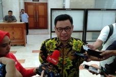 Rapat dengan Menag,...
