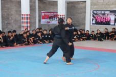 187 Pesilat Sitembak...