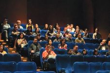 Nobar Susi Susanti,...