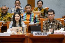 Majukan Pariwisata,...