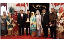 Ruhana Kudus Pahlawan...