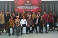 Buku Babon Pancasila,...