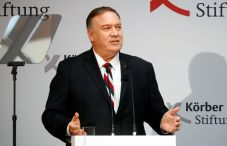 Pompeo: NATO Harus Berubah...
