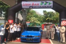 Peringati Hari Pahlawan,...