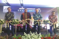 DFSK Resmikan 11 Dealer...