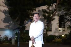 DPR Dorong Menkes Terawan...