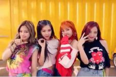 BLACKPINK Raih 3 Piala...