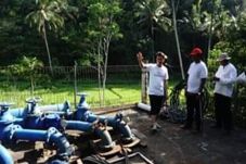 Bupati Suwirta Tinjau...